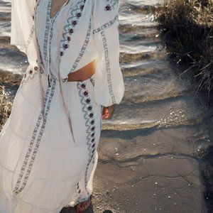 ZARA long embroidered skirt Size XS-S